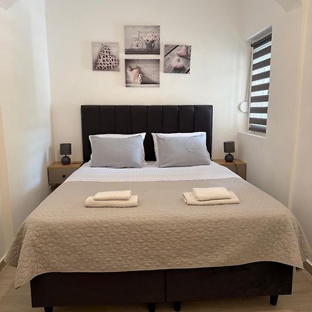 דובורטה Apartment Ninas מראה חיצוני תמונה