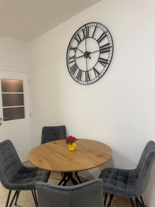 דובורטה Apartment Ninas מראה חיצוני תמונה